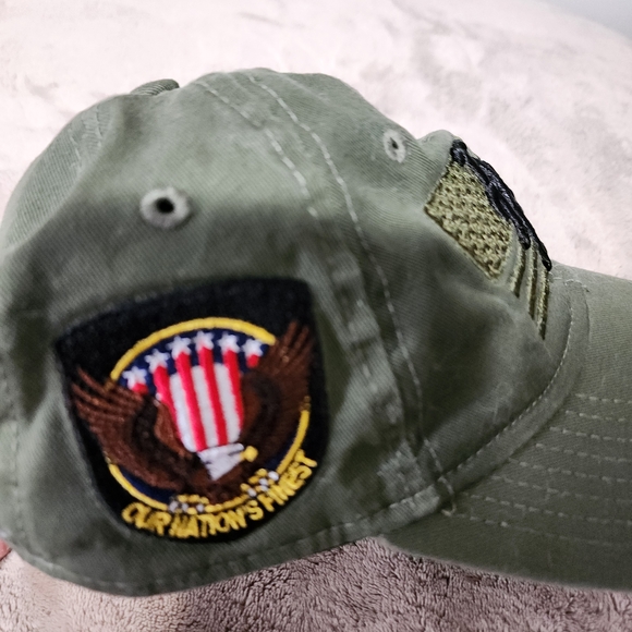 New Era Womans NY Mets Salute To Service Women's Cap. Adjustable Strap. - Picture 2 of 6